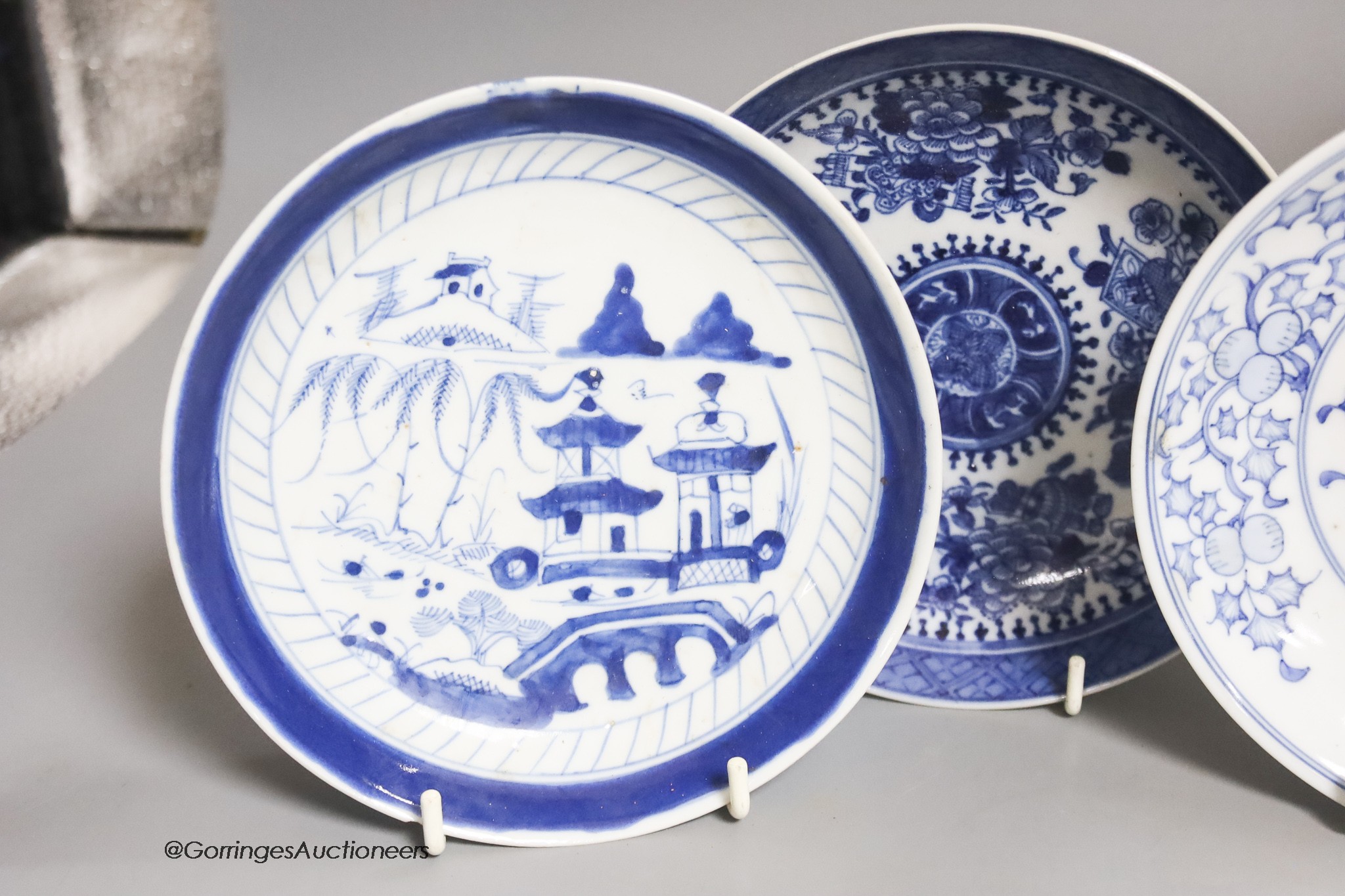 Four various Chinese blue and white dishes, diameter 16cm